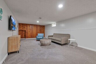 3695 Montclair Dr in Columbus, OH - Building Photo - Building Photo