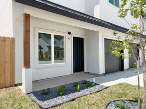 3610 S Veterans Blvd in Edinburg, TX - Building Photo - Building Photo