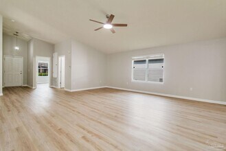 7933 Nalo Creek Loop in Pensacola, FL - Building Photo - Building Photo