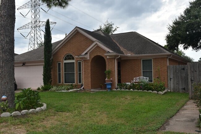 11507 Stone Bridge Dr in Houston, TX - Foto de edificio - Building Photo