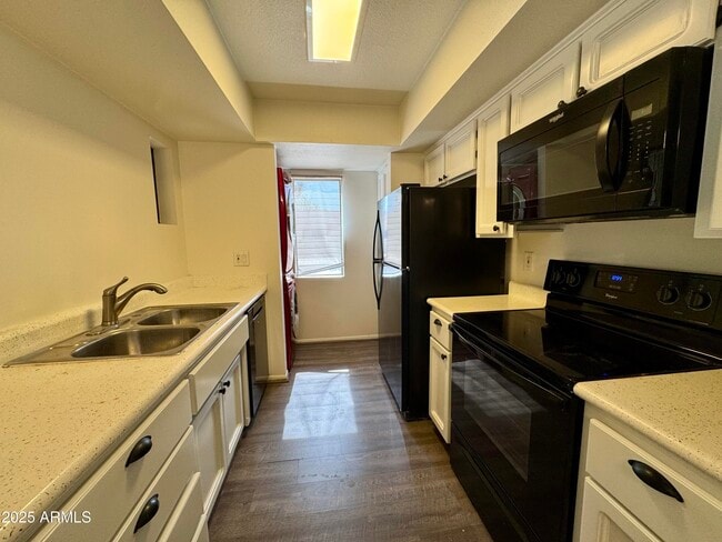 property at 7950 E Starlight Way
