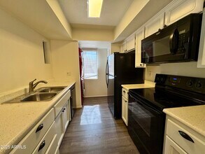 7950 E Starlight Way in Scottsdale, AZ - Building Photo - Building Photo