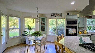 3391 NE Jackson Rd Loop in Hillsboro, OR - Building Photo - Building Photo