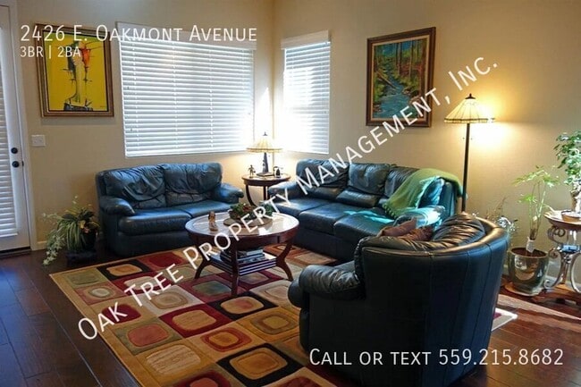 2426 E Oakmont Ave in Fresno, CA - Building Photo - Building Photo