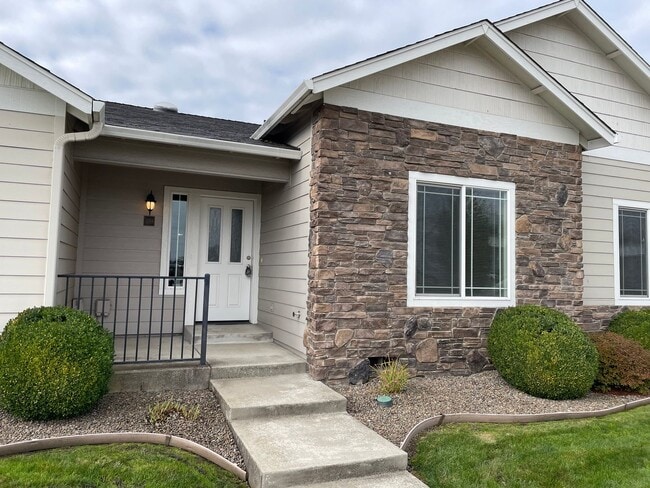 property at 309 S Haskell St
