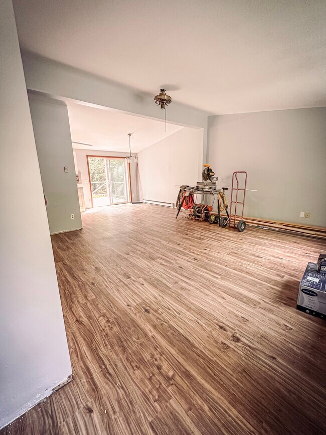 7133 Susquehanna Dr in Tobyhanna, PA - Building Photo - Building Photo