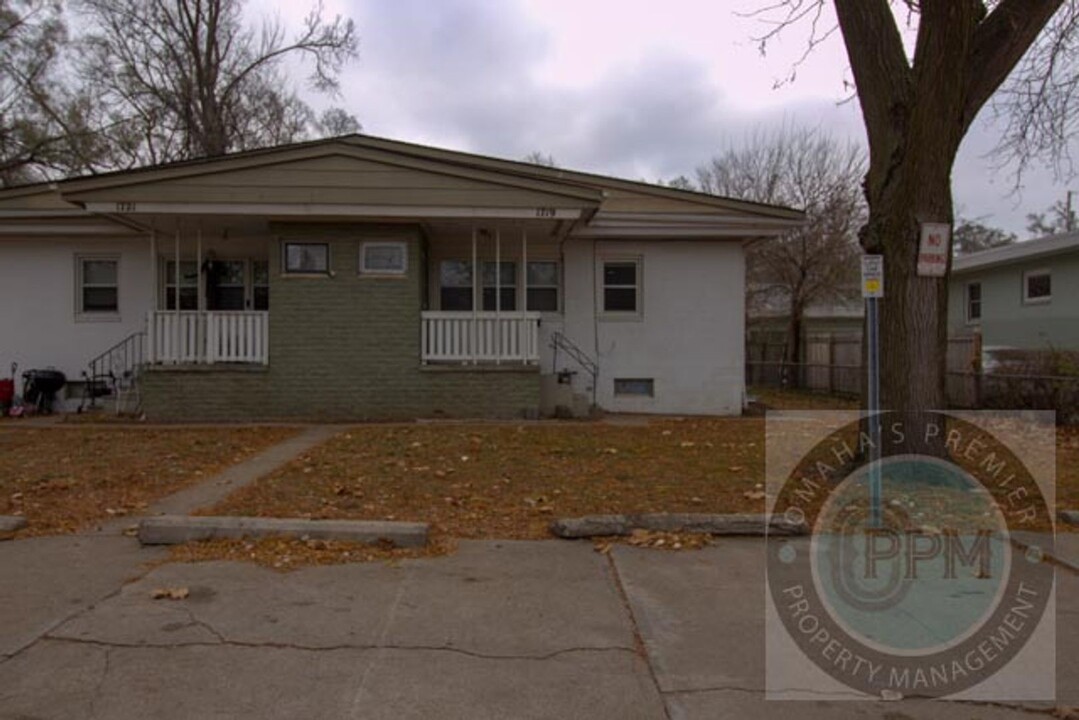1719 Mayfield Ave in Omaha, NE - Building Photo