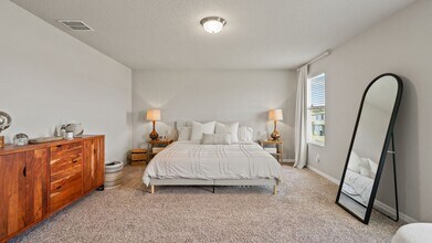 5291 Meredrew Ln in St. Cloud, FL - Building Photo - Building Photo