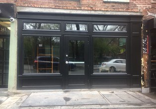 343 E Tenth St in New York, NY - Building Photo - Building Photo