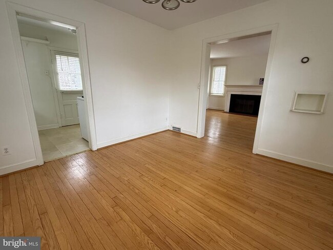 2115 N Potomac St in Arlington, VA - Building Photo - Building Photo