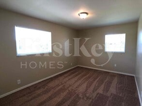 5112 43rd Ave W in Bradenton, FL - Building Photo - Building Photo