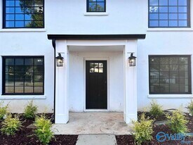 1122 NE Wellman Ave in Huntsville, AL - Building Photo