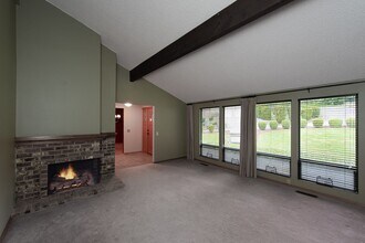 6604 131st Ave SE in Bellevue, WA - Building Photo - Building Photo