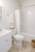 931 Norland Rd in Charlotte, NC - Foto de edificio - Building Photo