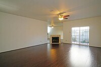 7659 Cambridge St - 6