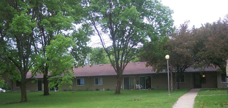 Four Winds in Flandreau, SD - Foto de edificio