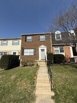 5 Warwick Mill Ct in Cockeysville, MD - Building Photo