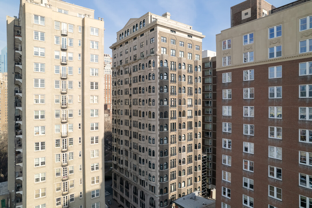 Residential Condo Building in Philadelphia, PA - Building Photo