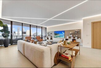 5000 Island Estates Dr in Aventura, FL - Foto de edificio - Building Photo