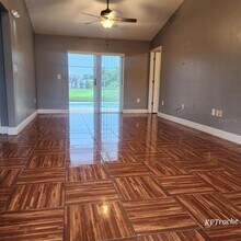 523 Eagle Point N in Kissimmee, FL - Building Photo - Building Photo