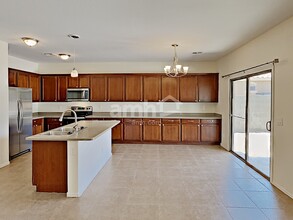 276 S 165th Dr in Goodyear, AZ - Building Photo - Building Photo