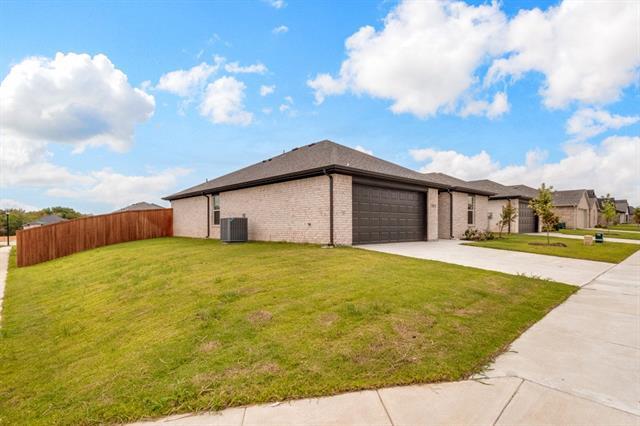 1824 Aleia Cv in Sherman, TX - Building Photo - Building Photo