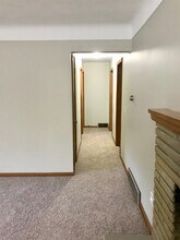 9805 Pamela St in Temperance, MI - Building Photo - Building Photo