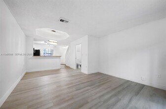 14260 SW 121st Pl in Miami, FL - Building Photo - Building Photo