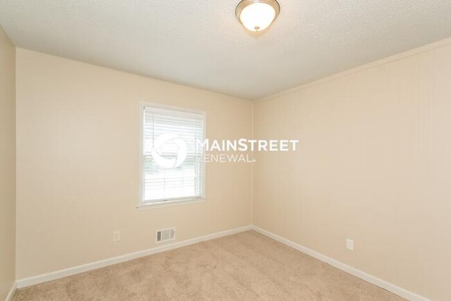 6090 Graceland Cir in Morrow, GA - Building Photo - Building Photo