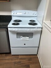 1019 Ravens Crest Dr in Plainsboro, NJ - Building Photo - Building Photo