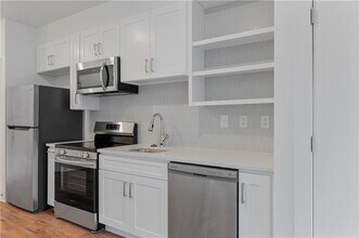 456 Flat Shoals Ave SE in Atlanta, GA - Building Photo - Building Photo