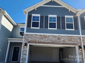 4146 Steel Wy in Lake Norman of Catawba, NC - Building Photo