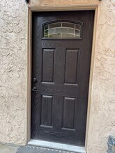 18415 Tuba St in Los Angeles, CA - Building Photo - Building Photo