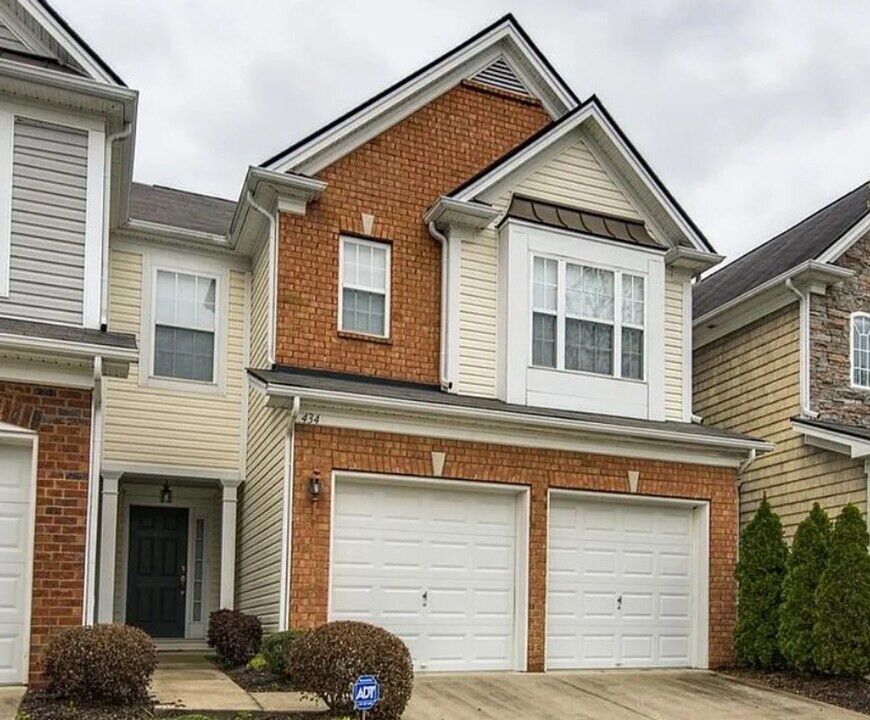 434 Lazy Creek Ln in Nashville, TN - Building Photo
