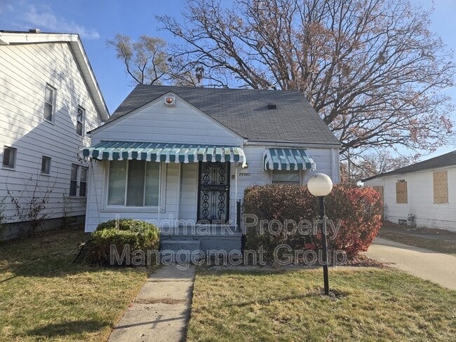 property at 19960 Wisconsin St