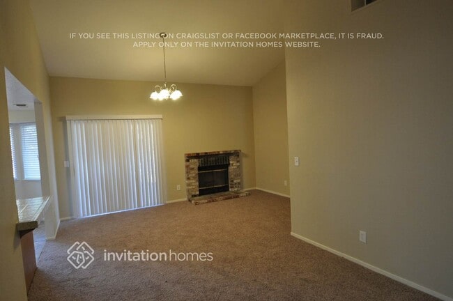 8017 Spengler Dr in Sacramento, CA - Foto de edificio - Building Photo