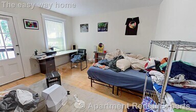 14 Centre St, Unit #E in Cambridge, MA - Building Photo - Building Photo