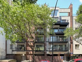 1225 N LaSalle St in Chicago, IL - Building Photo