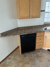 1719 Montana St in Missoula, MT - Foto de edificio - Building Photo