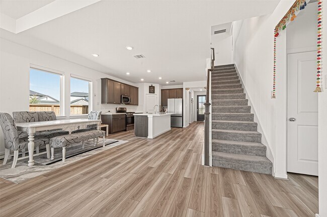 property at 9747 Pettus Crk Dr