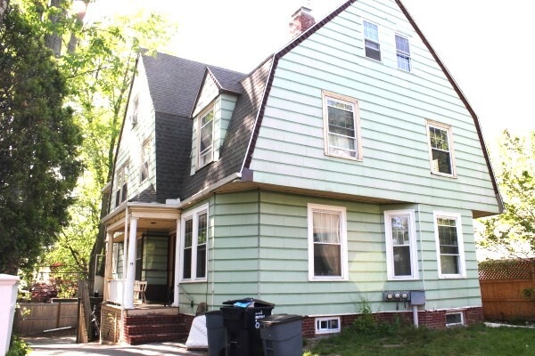 property at 17 Putnam Ave