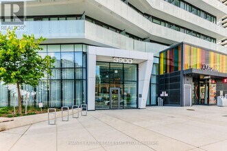3900 Confederation Pkwy in Mississauga, ON - Building Photo - Building Photo