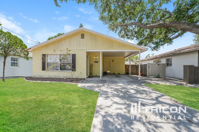property at 6207 Interbay Ave