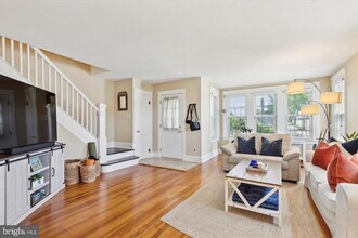 149 E 11th Ave in Conshohocken, PA - Building Photo - Building Photo