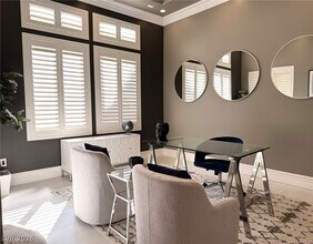 394 Highland Hills Ct in Las Vegas, NV - Building Photo - Building Photo