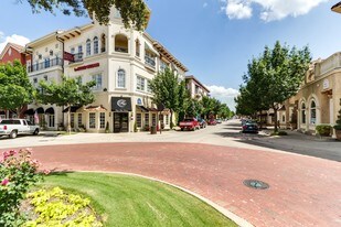 33 Main St in Colleyville, TX - Building Photo