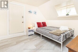 456 Bronson Ave in Ottawa, ON - Building Photo - Building Photo