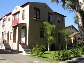 621 N Coronado St, Unit 7 in Los Angeles, CA - Building Photo