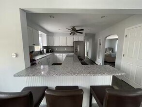 297 Swansom Rd in Swansea, MA - Building Photo - Building Photo