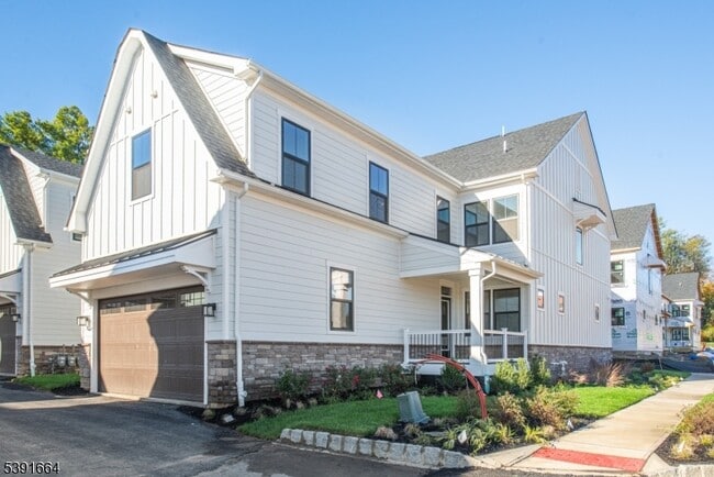 property at 14 Willow Ln